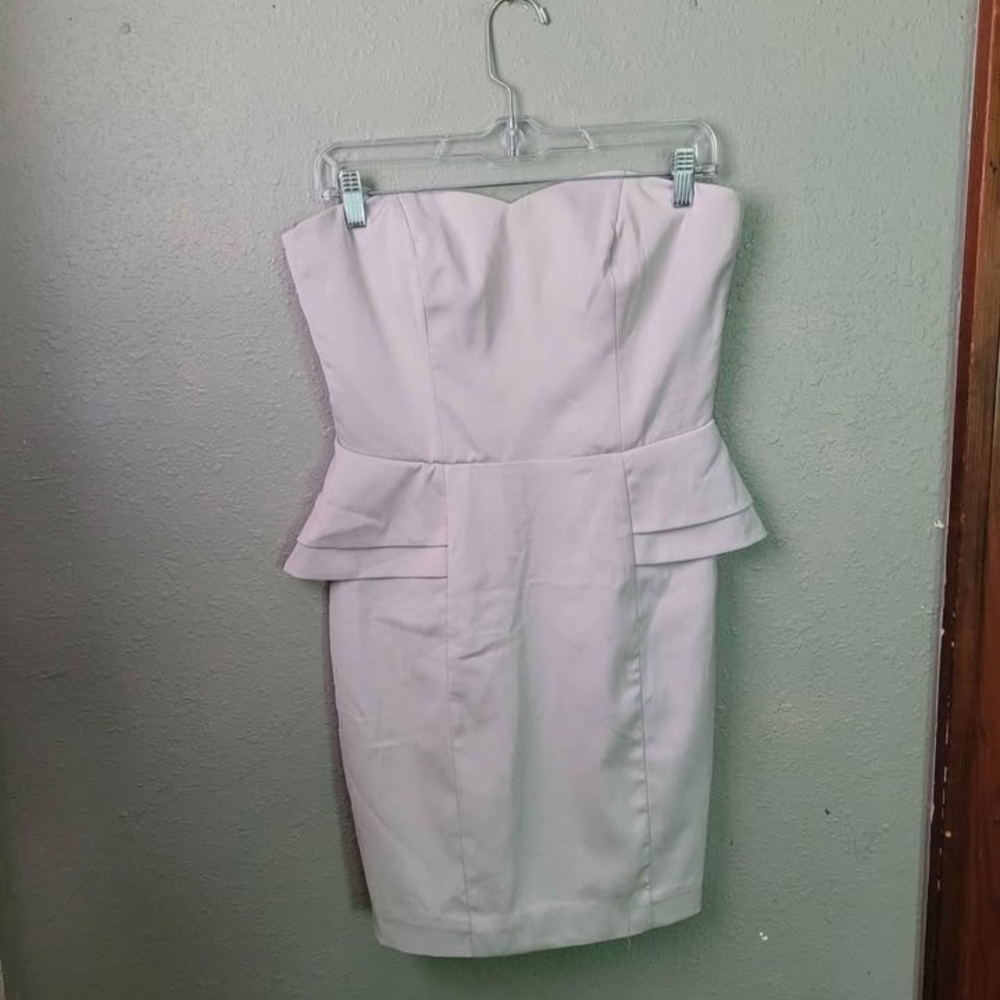 NWT H&M Strapless Peplum Dress Women's Size 8